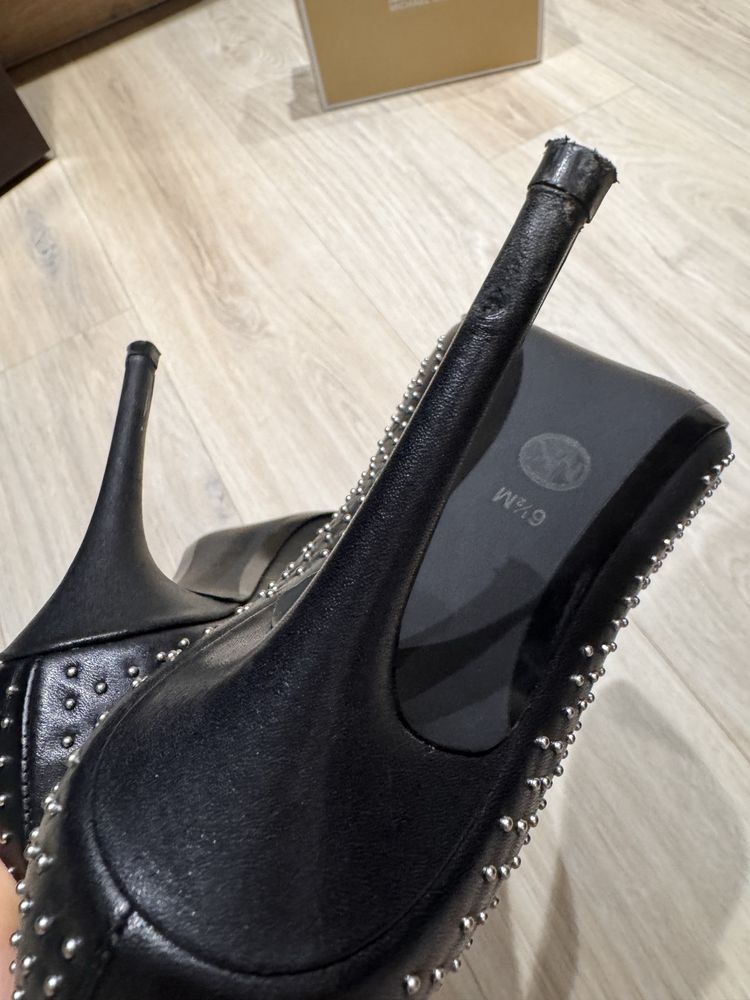 Високи обивки Michael Kors