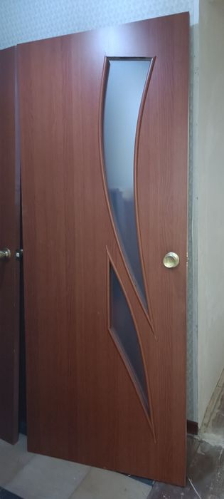 Продается межкомнатные двери БУ