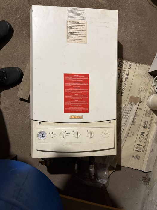 Продавам газов котел Immergas 24 kw