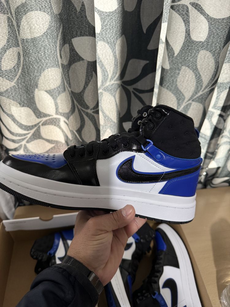 Air Jordan 1 Acclimate