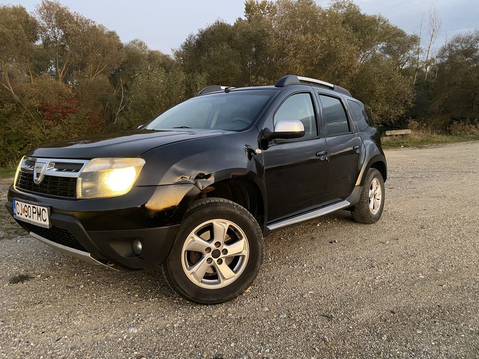 Dacia Duster 4x4 1.5 DCI (senzori parcare spate) motor impecabil!
