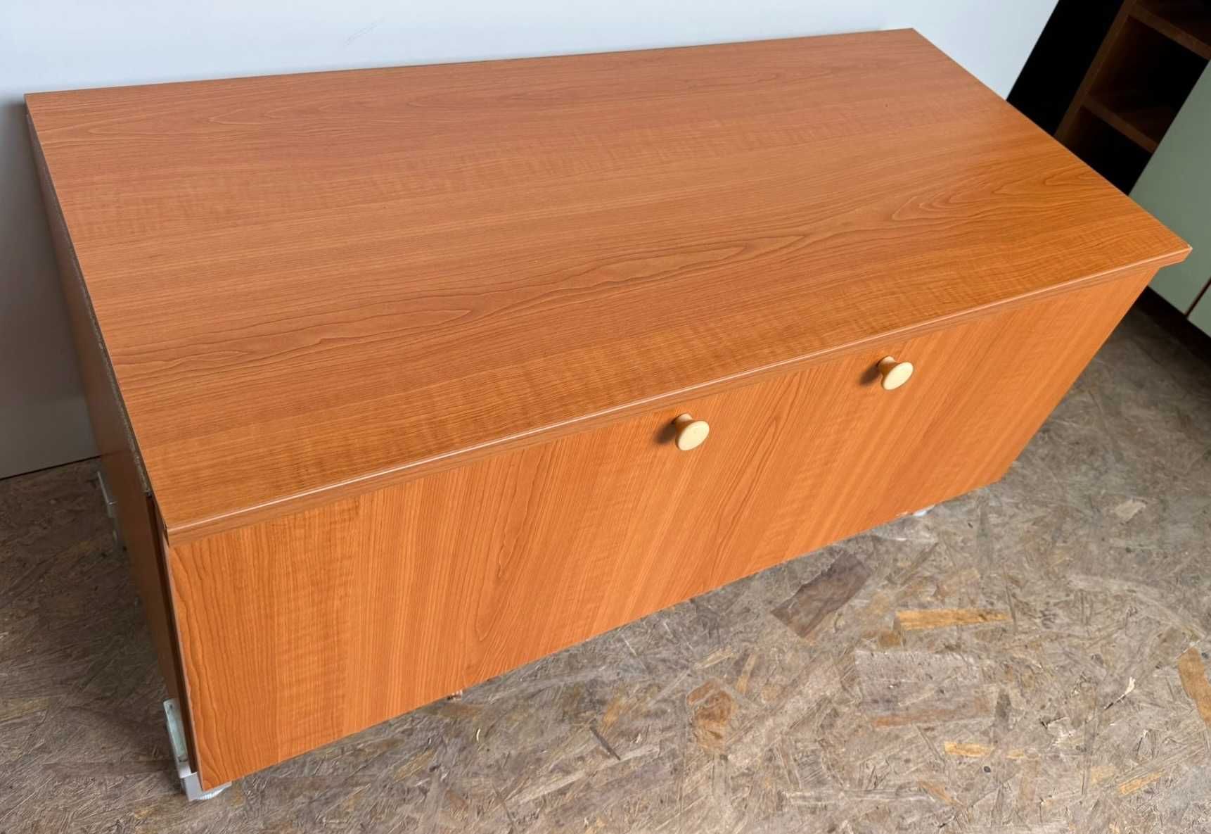 2 buc Comoda cu sertar; Comoda cu spatiu de depozitare; Pantofar