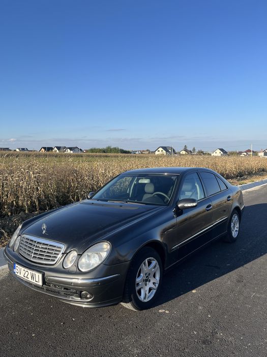 Mercedes E-Class W211