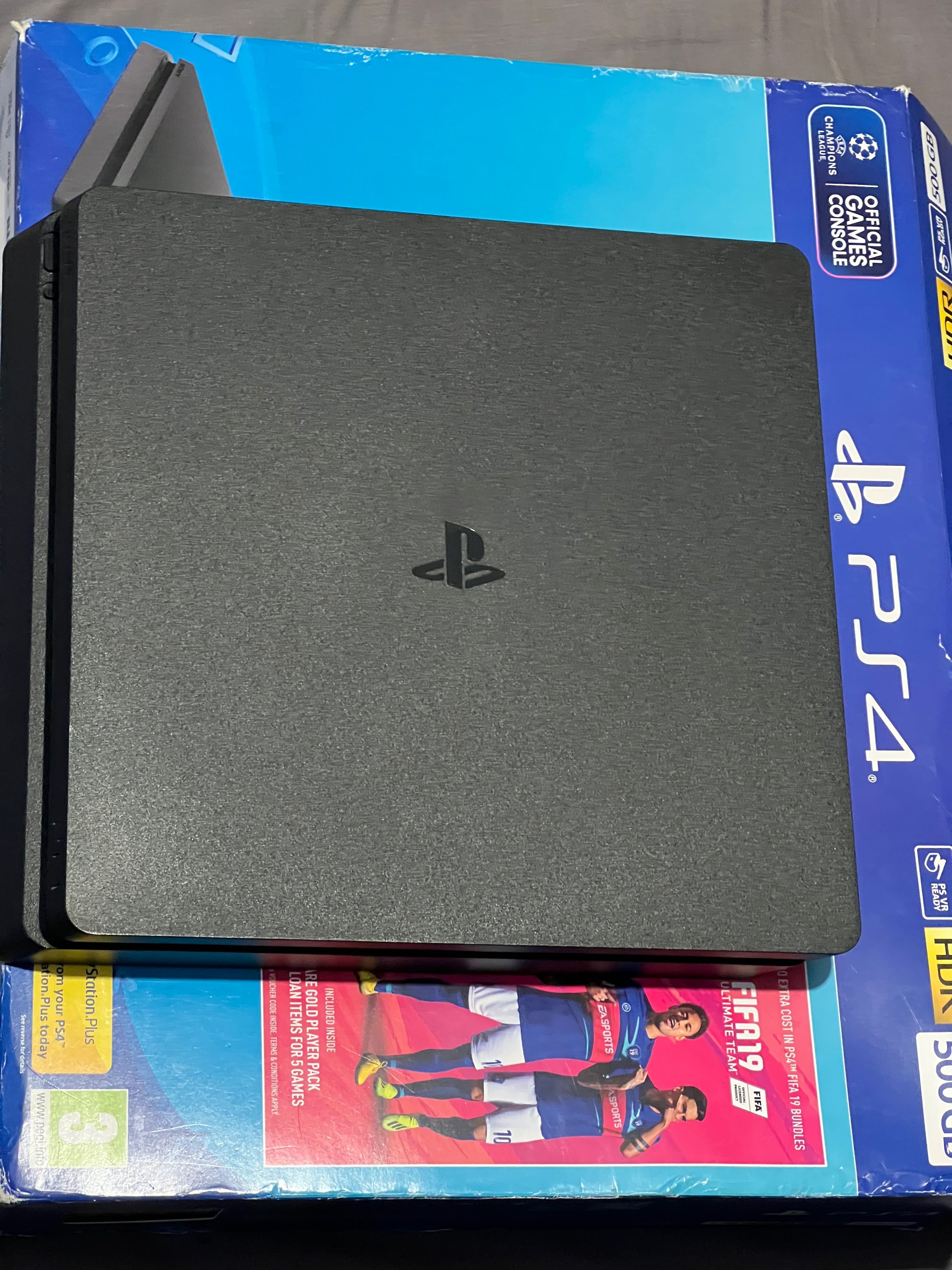 PlayStation 4 slim 500gb