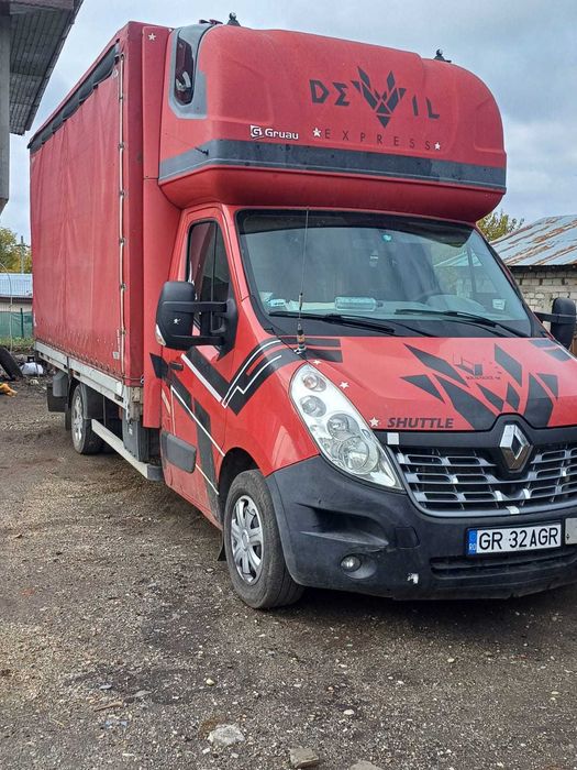 Vând Renault Master 3