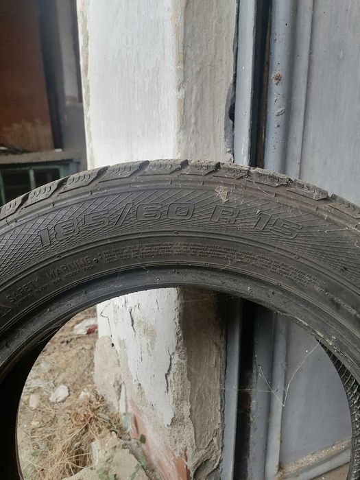 Продавам зимни гуми Гиславед
