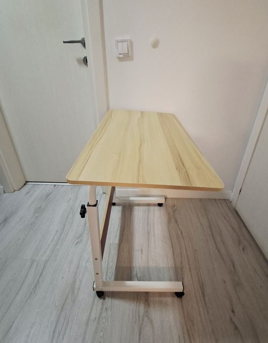 Masuta laptop stejar