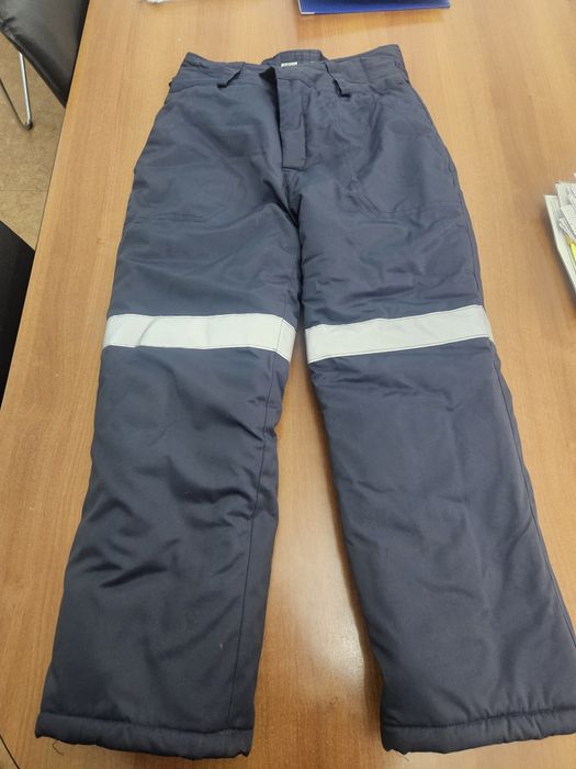 Продам спец одежду