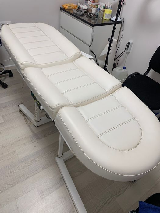 кушетка за масаж, козметика