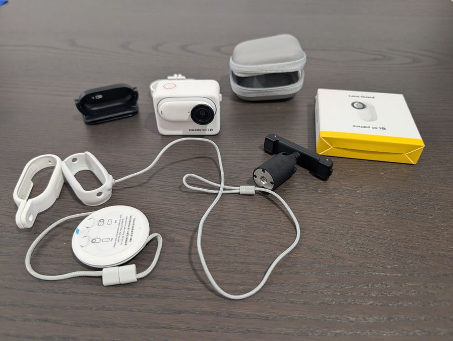 Cameră de acțiune Insta360 Go 3s 128g