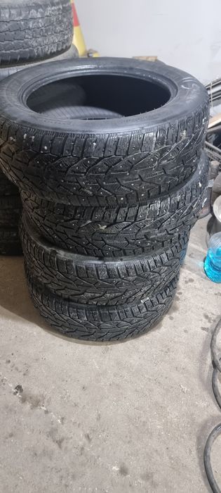Шины зимние шипованные