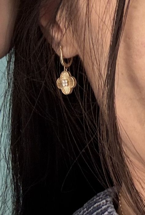 Потеряна серьга. В стиле под ван клиф