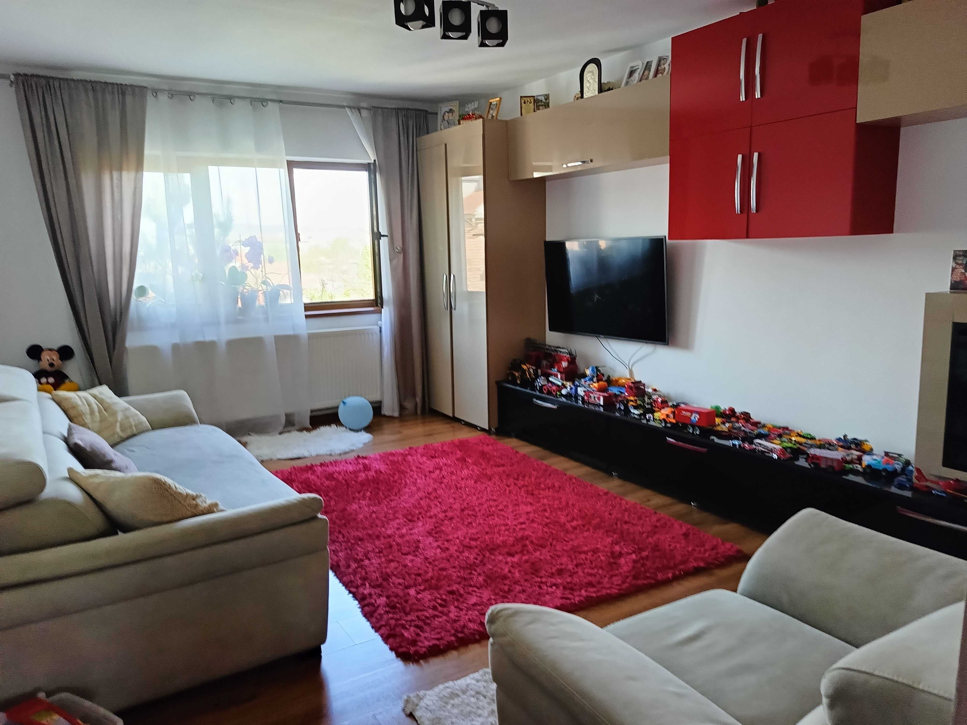 Vând apartament 2 camere