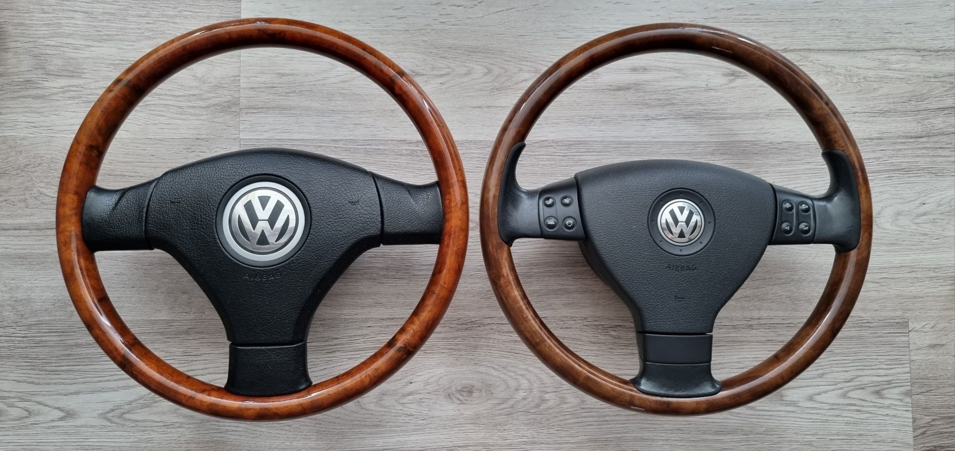 Volan mahon lemn vw passat b5 b5.5 b6 w8 bora golf 4 sharan golf 5