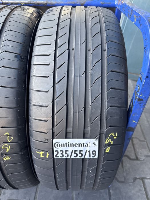 235/55/19 continental