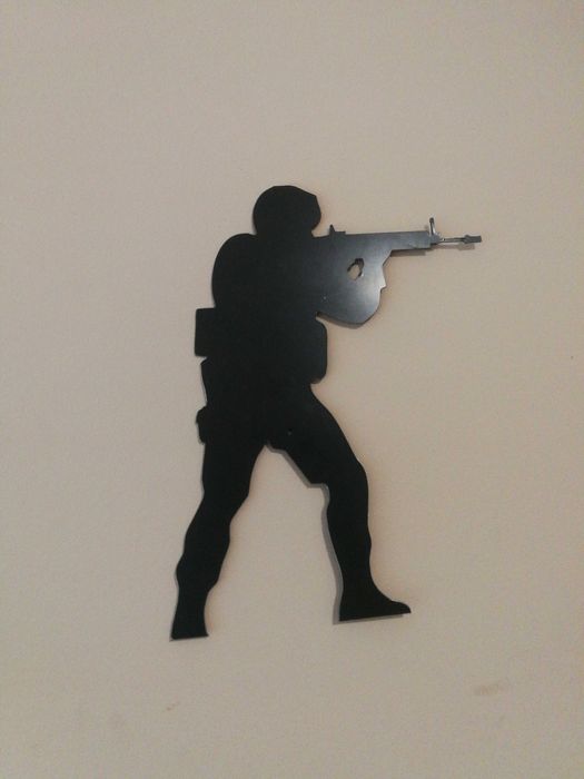 Декорация за стена