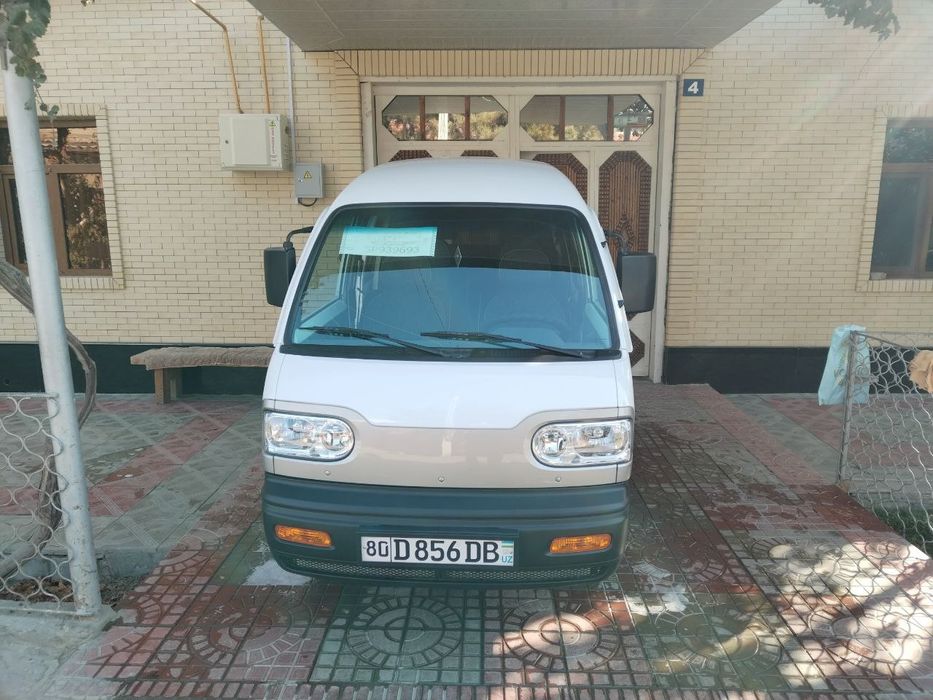 Sirochna Damas gazi bor sotiladi