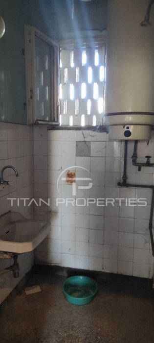 Продава се Двустаен апартамент в Пловдив, Кършияка - 70 кв.м за 1358 €/кв.м - Снимка #4