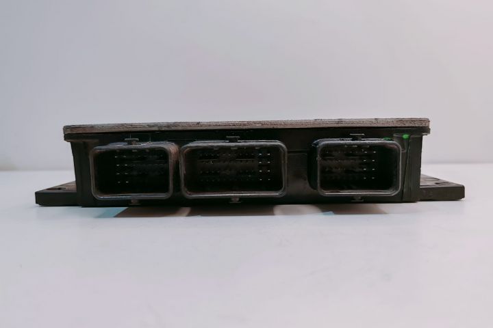 ECU Calculator Motor Delphi 8200911568 / 8200785530 Renault Clio a 3-