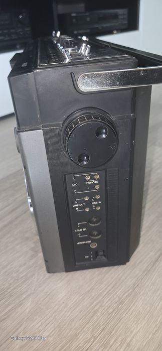 Boombox Philips Model ART 60 – Radio-Casetofon Stereo + TV Compact + C