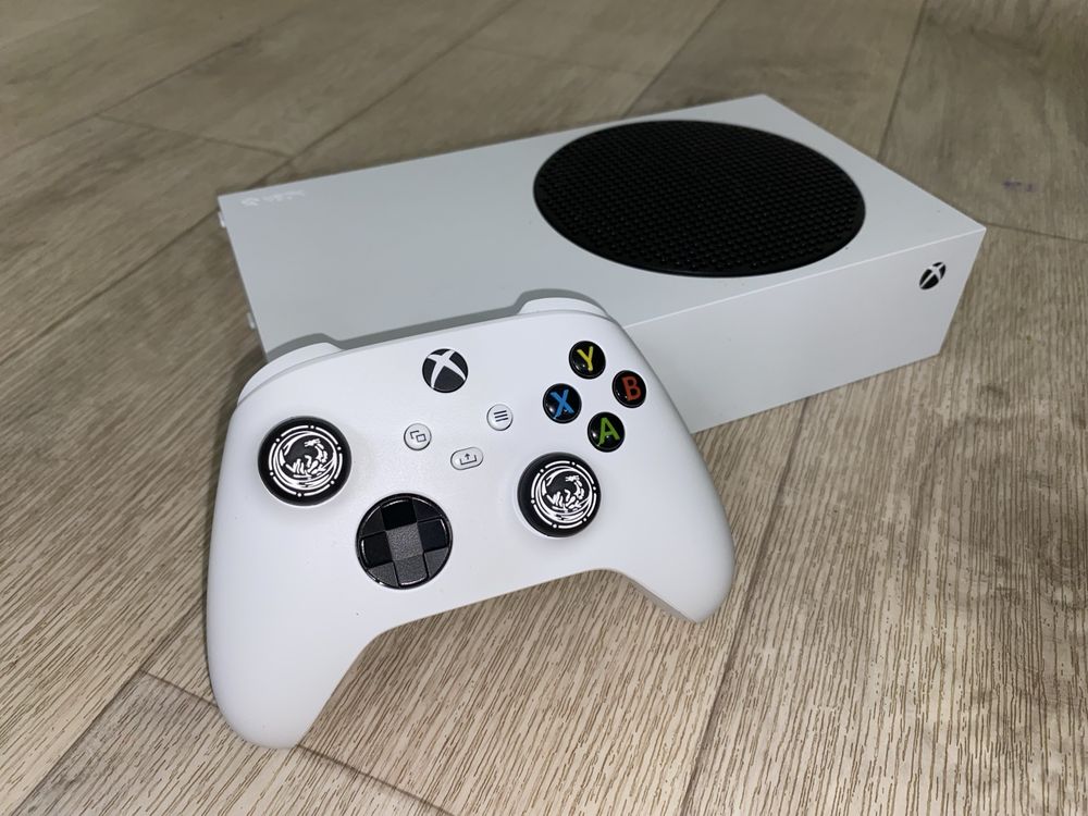 Приставка Xbox Series S