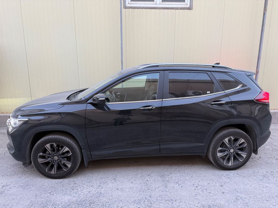 Tracker 2 full pozitsya