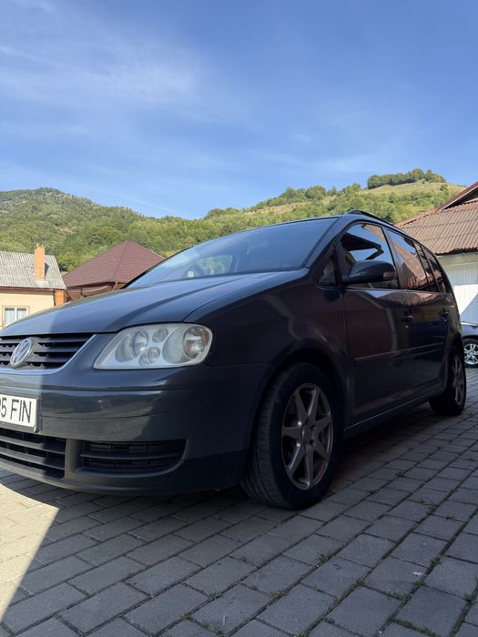 Volkswagen Touran 2004 – 2.0 TDI, manuală 6 trepte