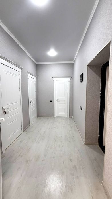 2 хона 3 кават 65м² файзобод
5-қават  2 хонали 
Манзил: Крити (пи