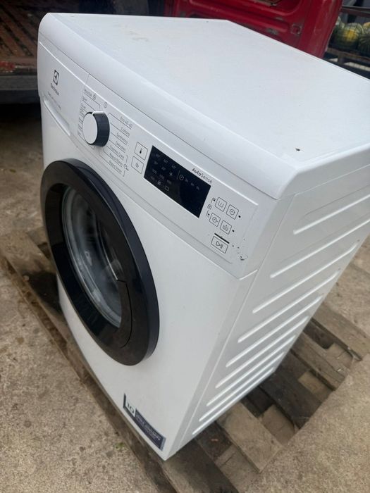 Пералня Electrolux