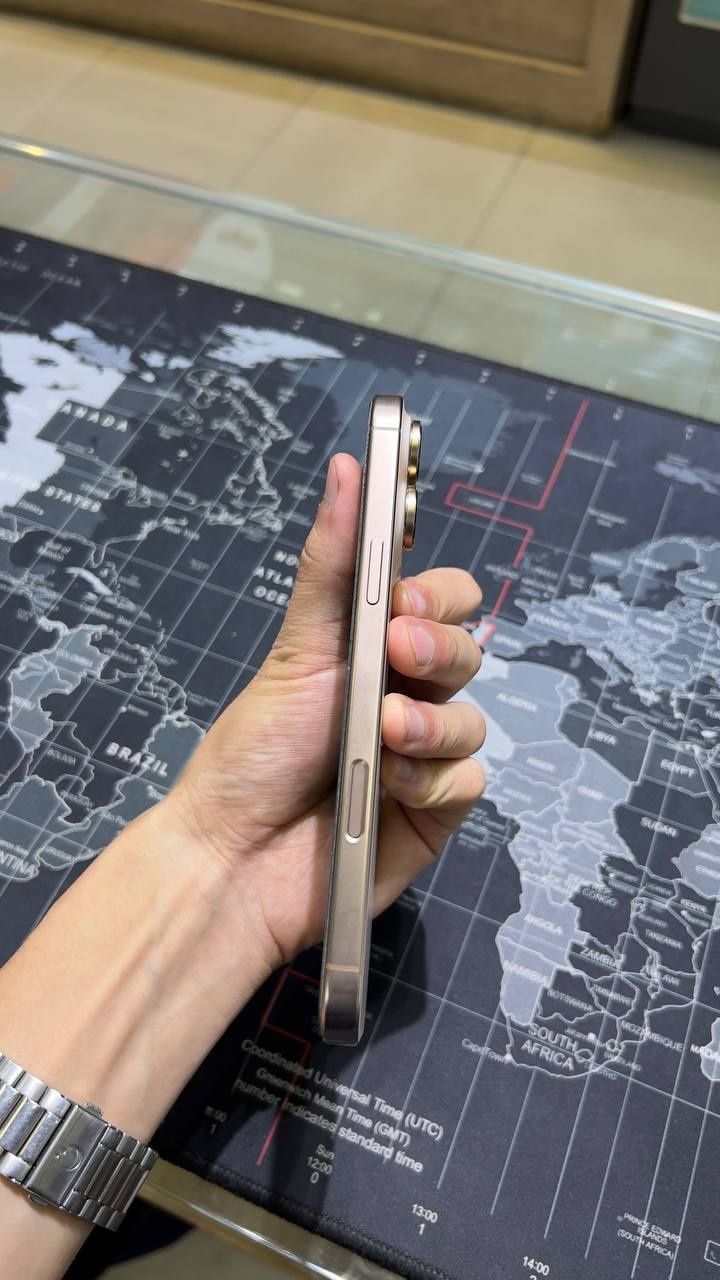 Iphone 16pro max J/A 256