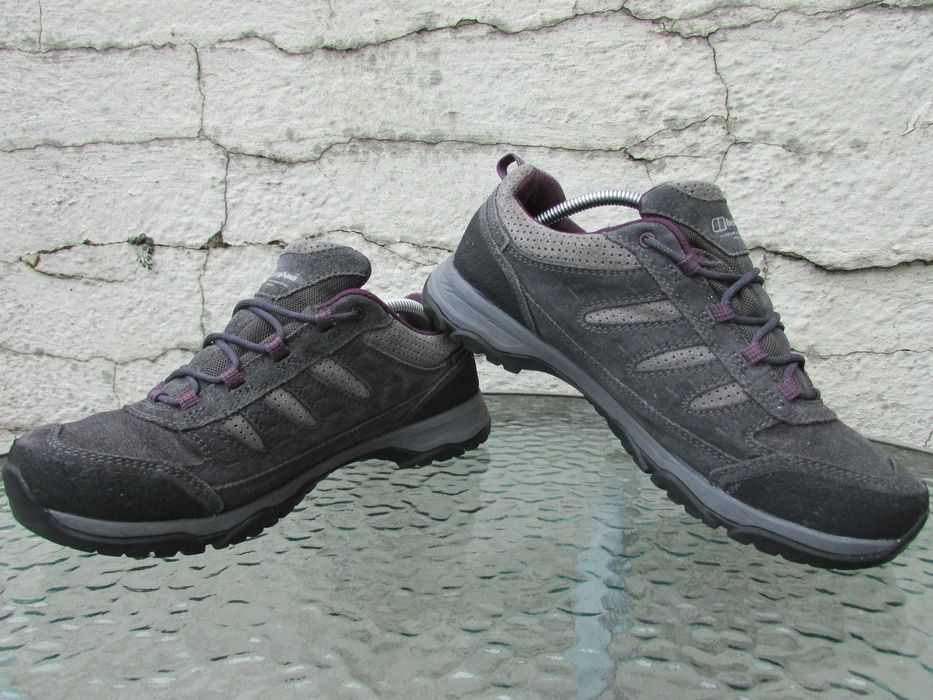 Дамски туристически обувки Berghaus Expeditor Active AQ