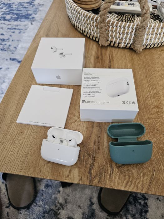 Air pods pro gen 2 nou folosite