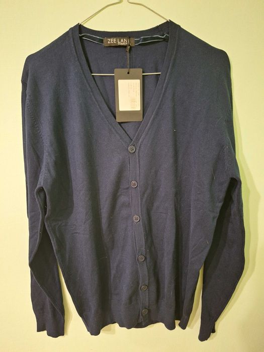 Vând cardigan bleumarin, bărbătesc