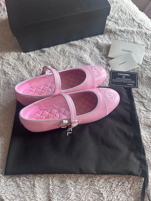 Обувки Chanel marry janes