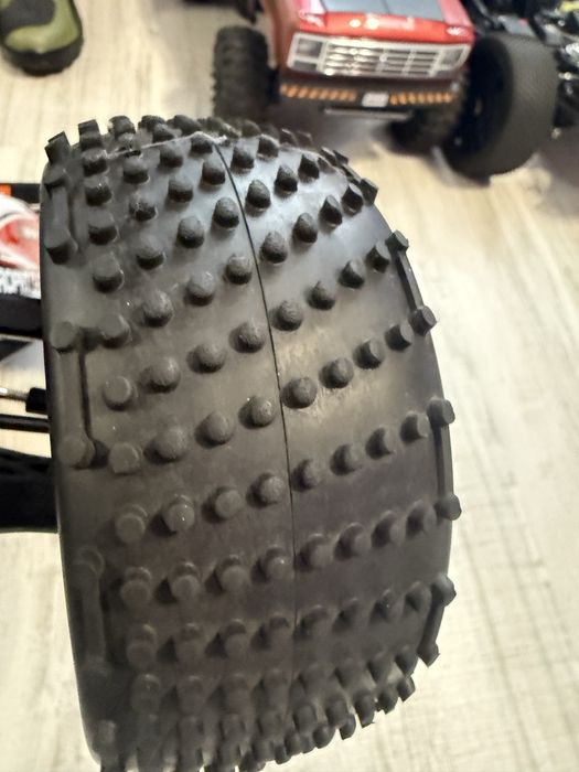 Automodel HPI trophy truggy flux