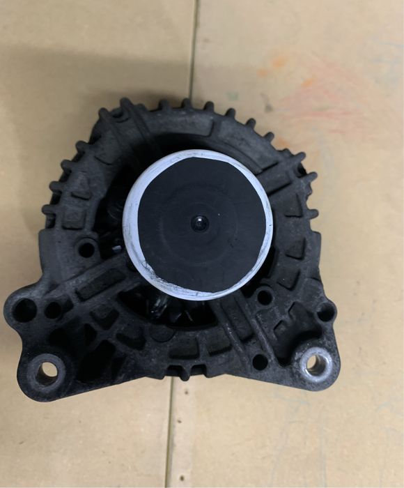 Alternator Original Audi A4 B8 2.0 TDI 2011