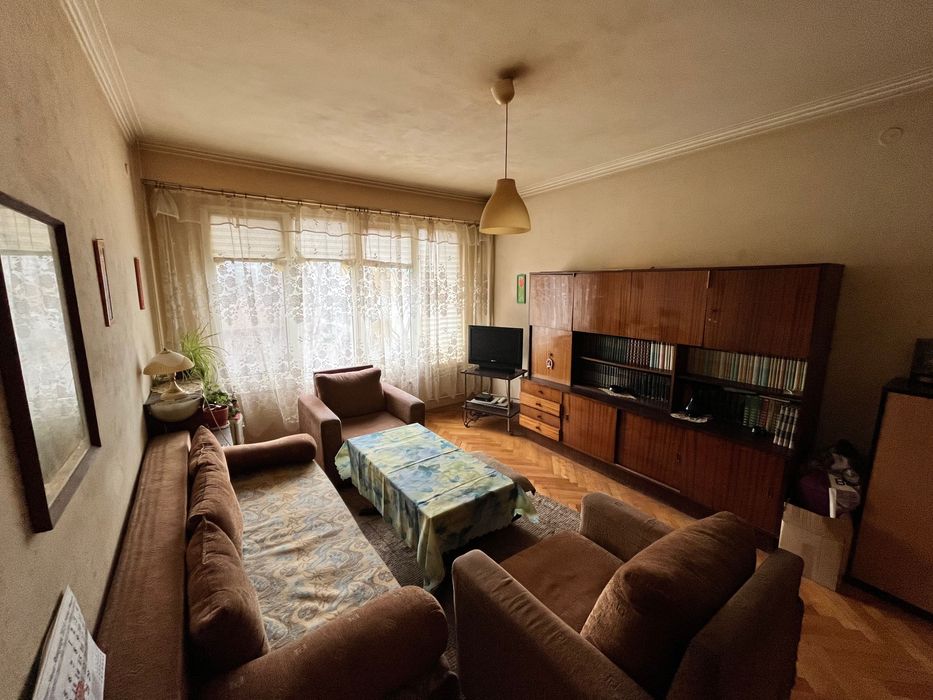 Продава се Тристаен апартамент в София, Сердика - 75 кв.м за 1867 €/кв.м - Снимка #1