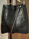 Fusta imitatie piele Stradivarius