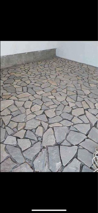 Vand piatra naturala de calitate superioara