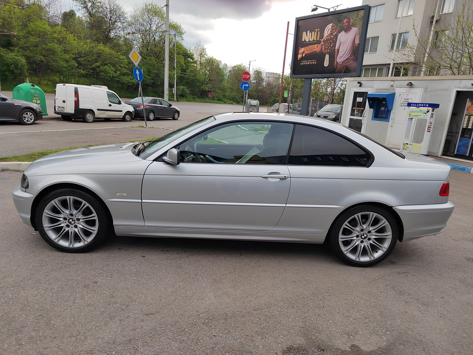BMW 318 118 коня 2001 преди фейс - 5.300 лв