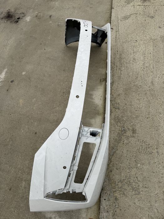 Bara fata Skoda Octavia 4 Facelift 2024/2025