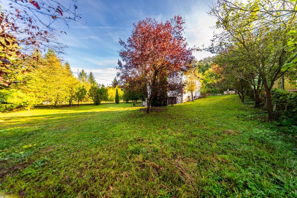 De vanzare ! Casa de vacanta sau de locuit
