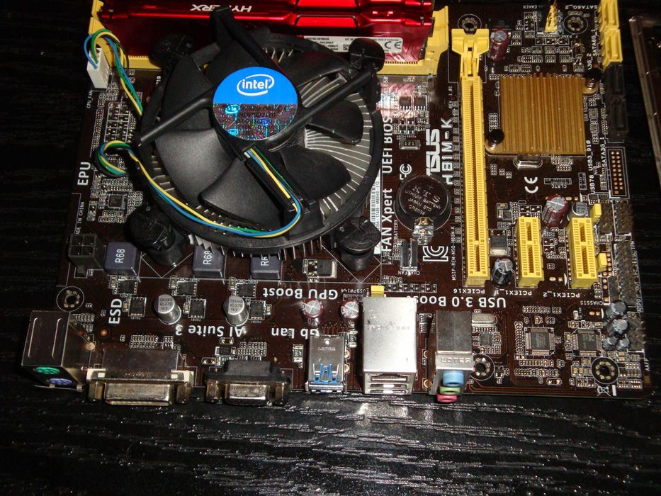 Placa de baza Asus H81M-k procesor i5 4570 3.6Ghz 8GB DDR3 1866