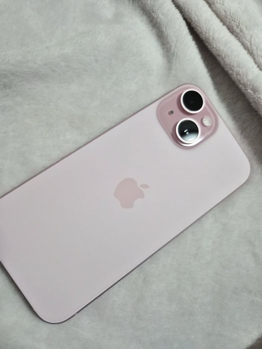 Iphone 15 pink 128 gb