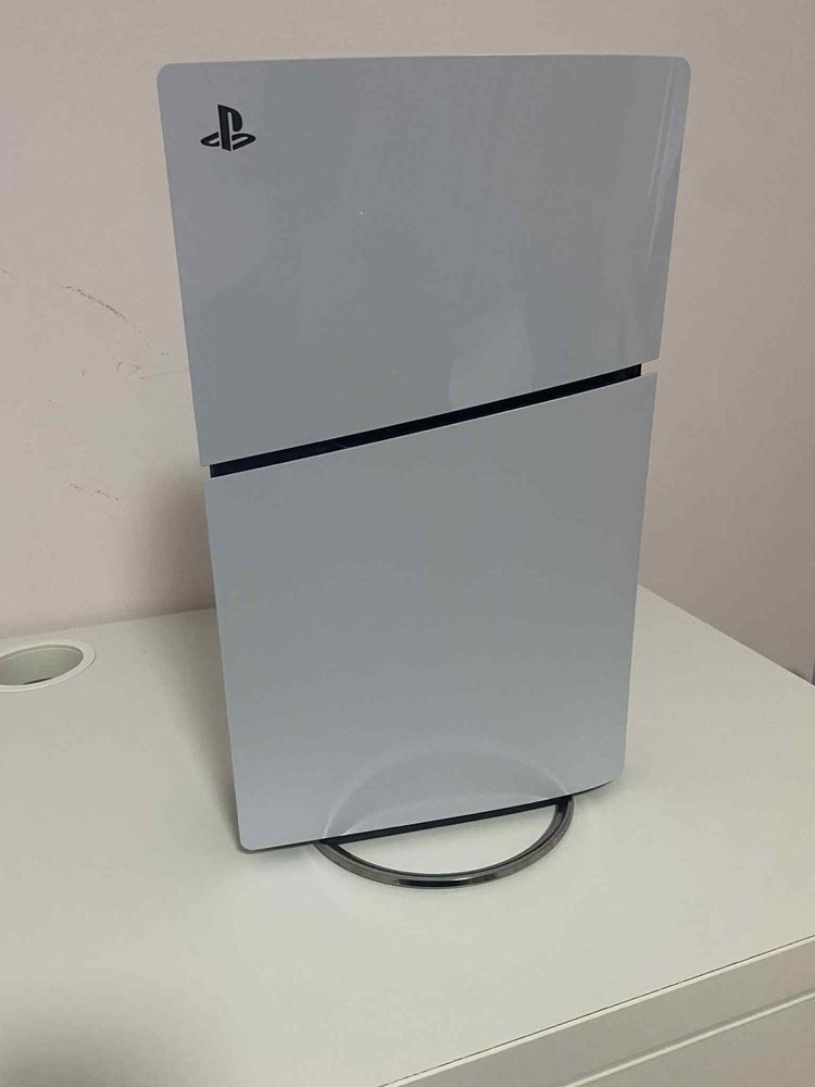 Play Station 5 …