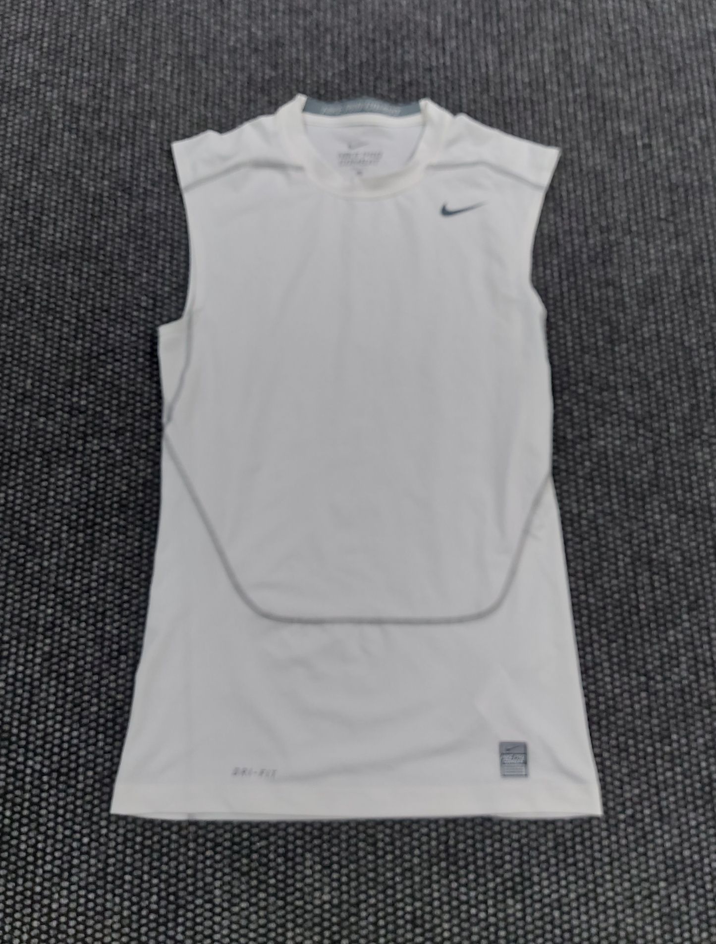 Nike pro combat L мъжки потник