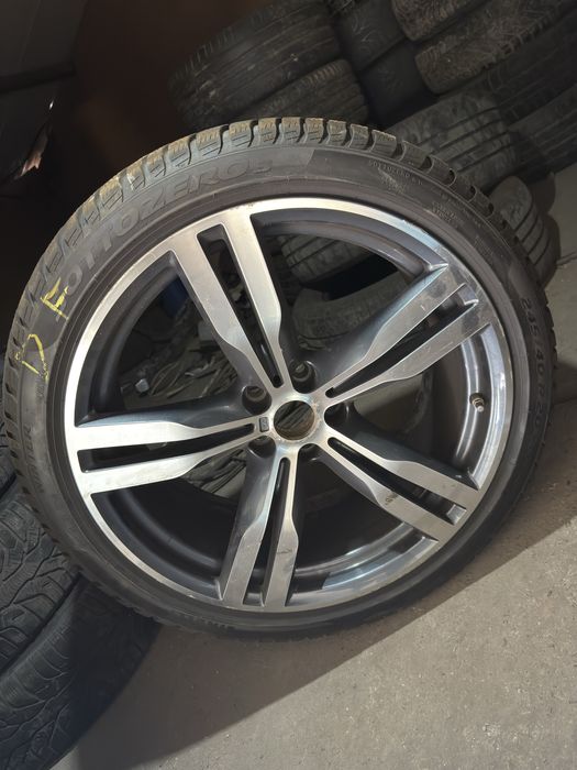 Set roti complet jante originale M + anvelope iarna pt Bmw g11 seria 7