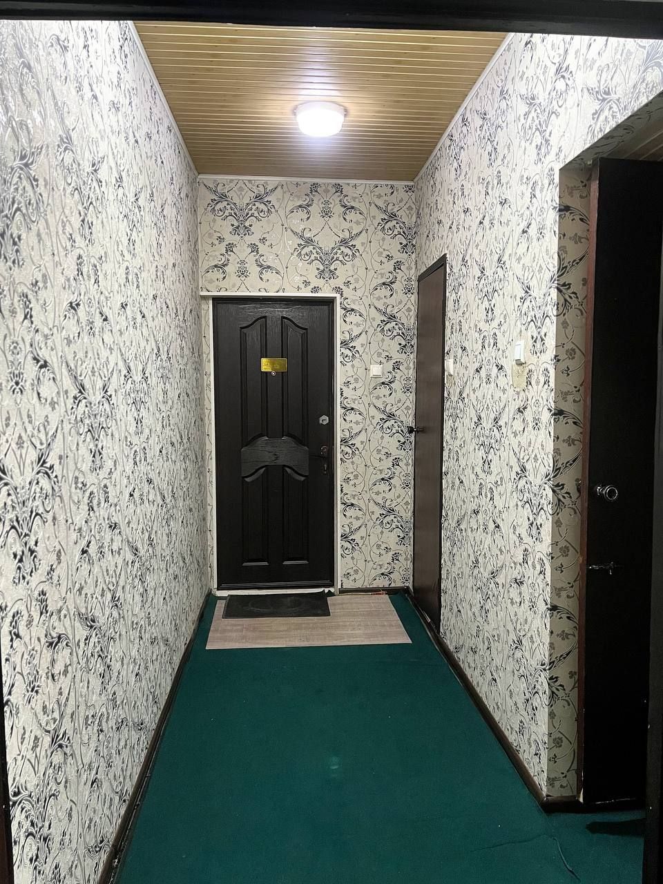 Продаётся на Карасу-2 1ком