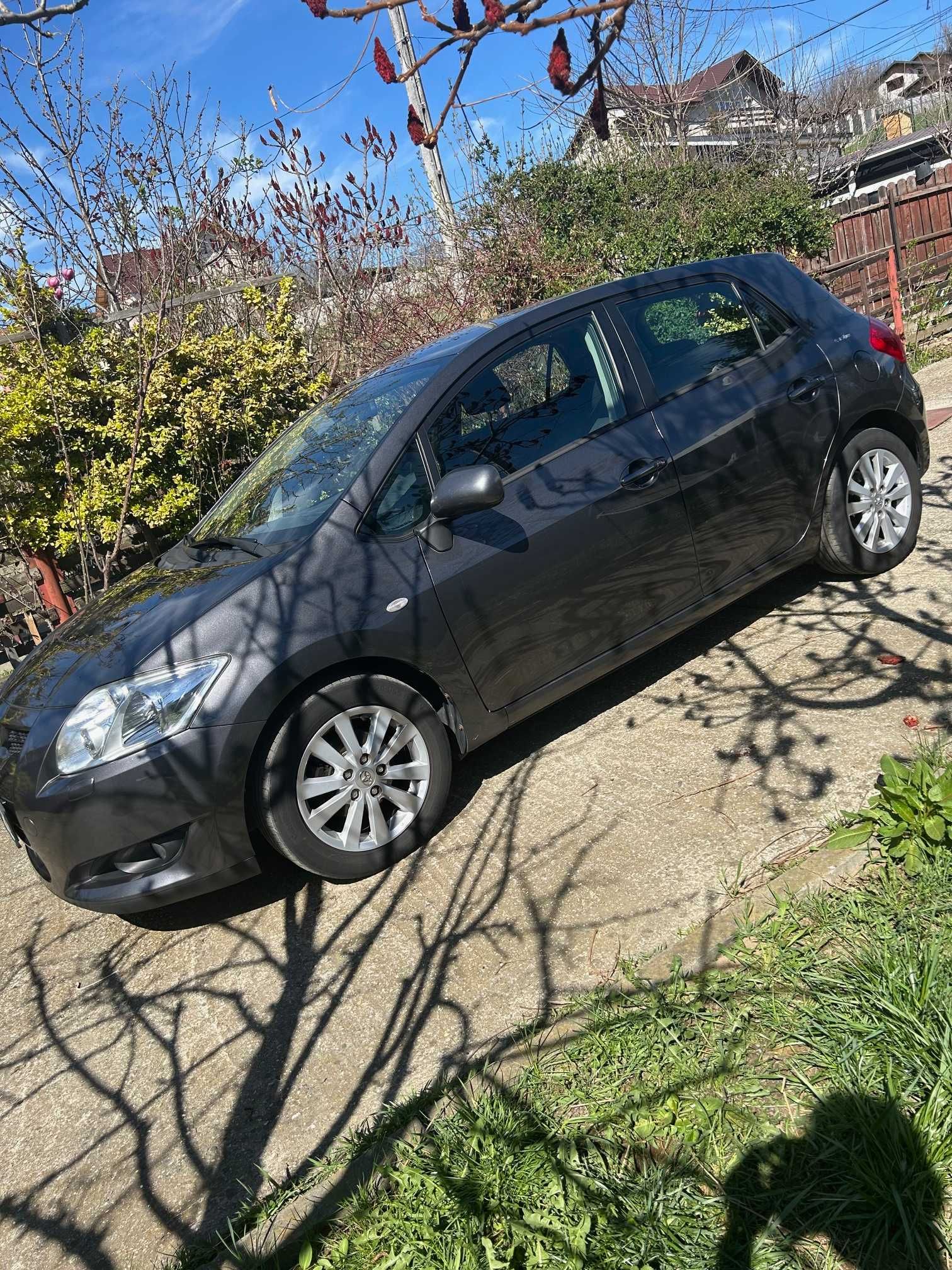 Toyota Auris 1.6 Benzina 125 CP