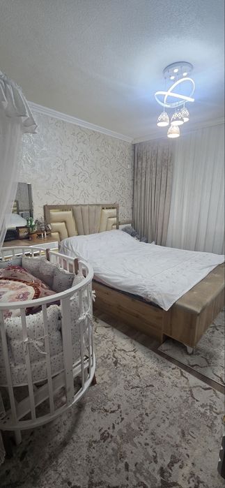 Sergeli rayon 9-xududda 2 xonali uy sotiladi. 2/7/7